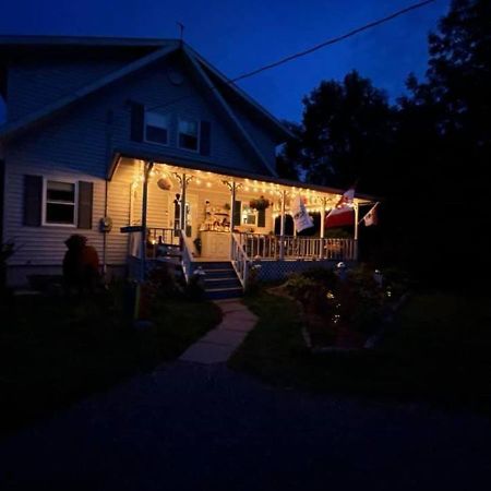 Forest & Lake Pei Bed & Breakfast Murray Harbour Exteriör bild